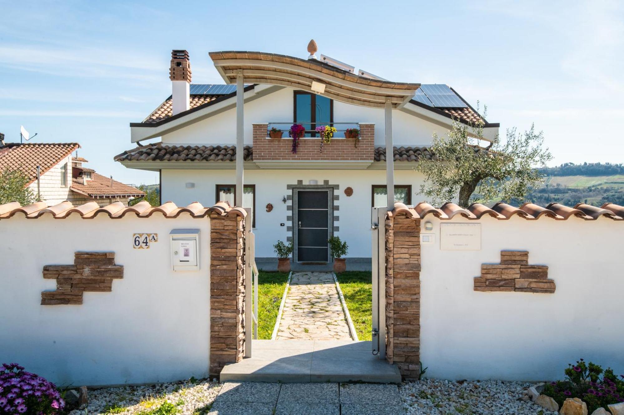 Villa Mastro Oleario 5 Dal Mare 30 Dai Monti Torrevecchia Teatina Exterior photo